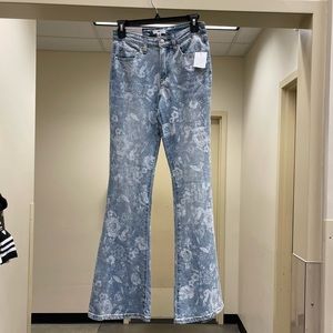 NWT BP Hi-Rise Flare Jeans with Floral Design